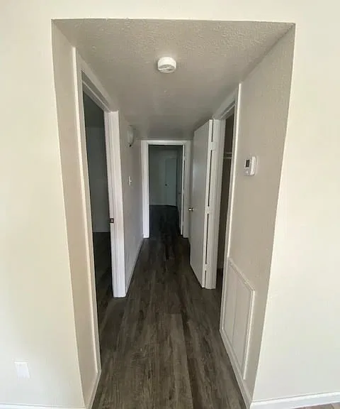 Admiral and Brittany Apartments — Photo 7