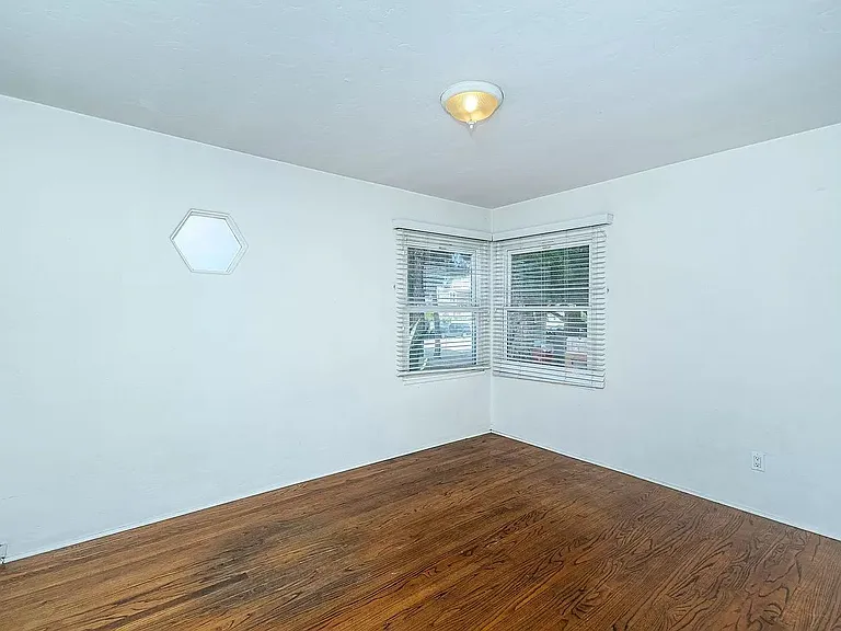 1805 Reed Ave — Photo 12
