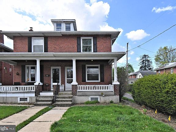 2nd image of 144 W Elm St