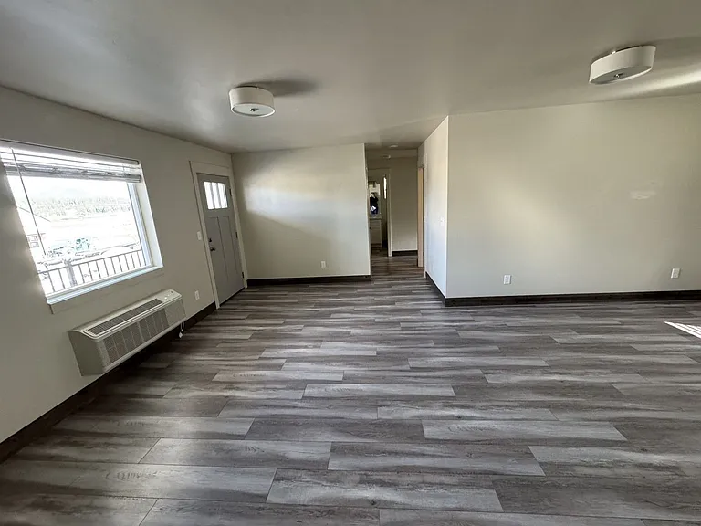 119 Jewel Basin Ct — Photo 2