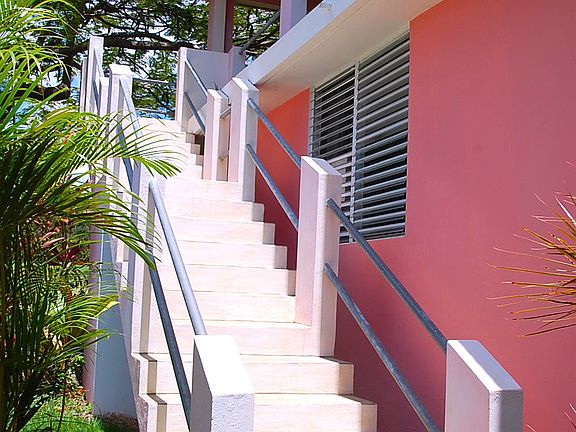Private Staircase to Loft