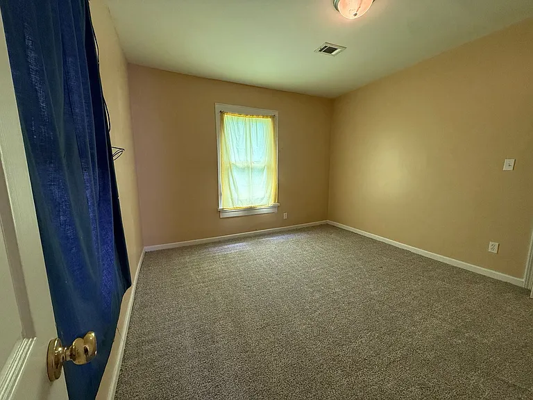 908 Darlington Way SW — Photo 5