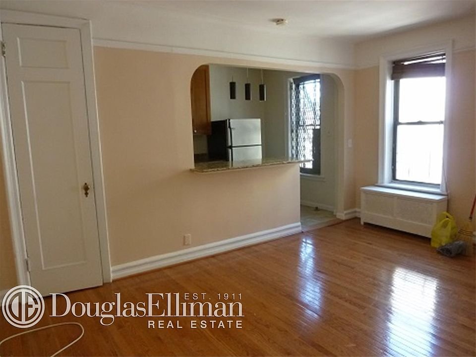 2nd image of 80 Winthrop St APT X5