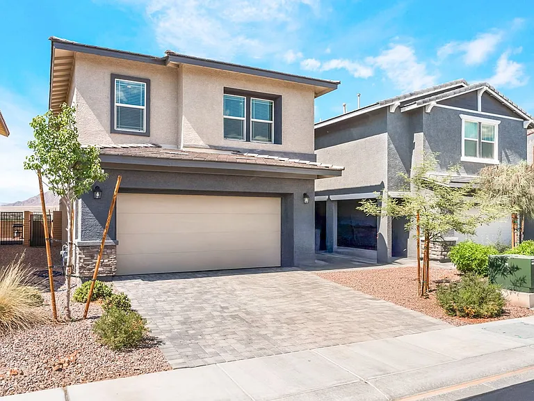 410 Larksong Ave — Photo 1