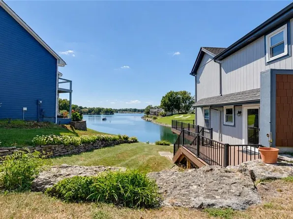 4808 NE Pebble Beach St, Lees Summit, MO 64064