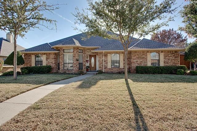 1st image of 3106 Oak Point Dr
