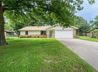 202 Eames Ave, Springdale, AR 72764