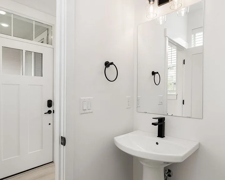 20869 SE Denver Dr — Photo 11