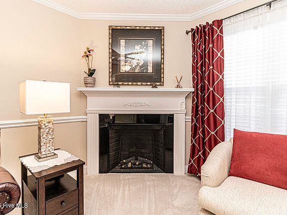 3rd image of 4259 Dudleys Grant Drive #E