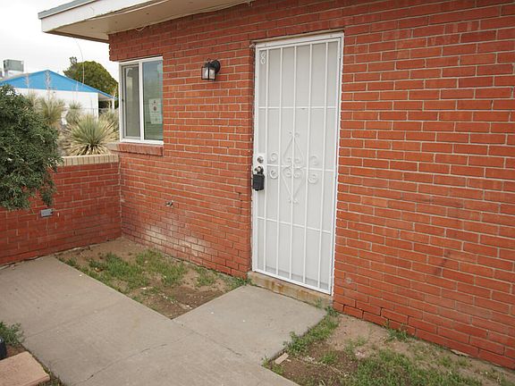 2nd image of 1421 Saint Johns Dr #8