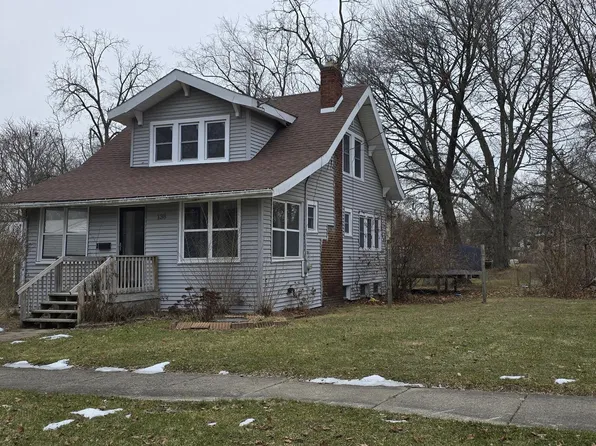 138 Wall St, Jackson, MI 49203