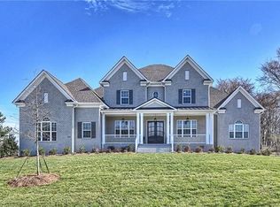 304 Red Winter Ct, Matthews, NC 28104