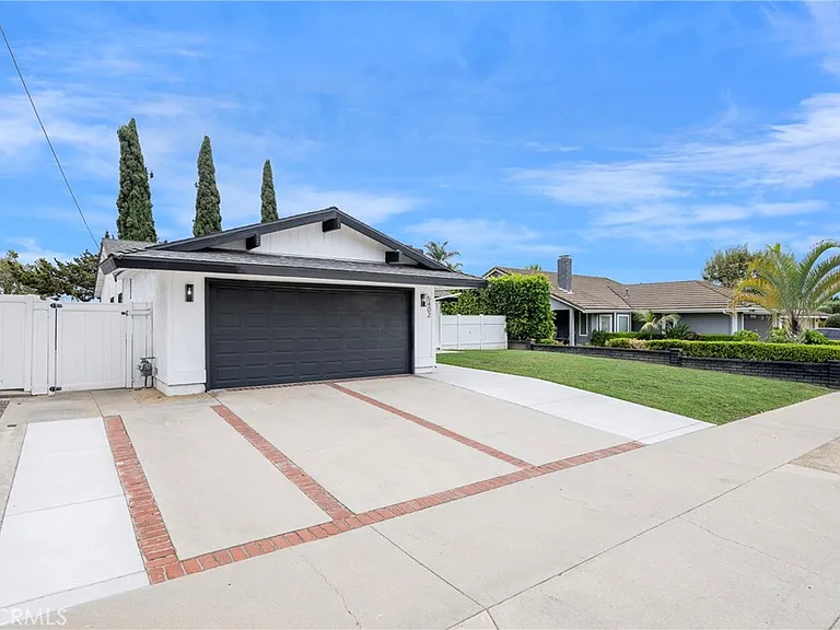 5402 Jefferson St — Photo 6