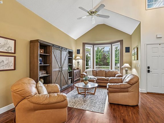 4th image of 23889 SW Red Fern Dr
