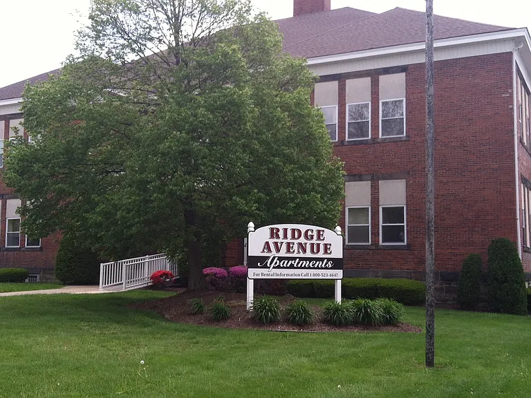 409 Lehmer St #D — Photo 8