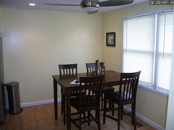 3rd image of 7444 Crown Ct #B