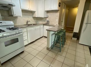4719 21st Ave NE #1, Seattle, WA 98105