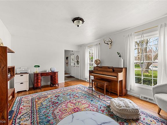 3rd image of 6051 Christman Dr