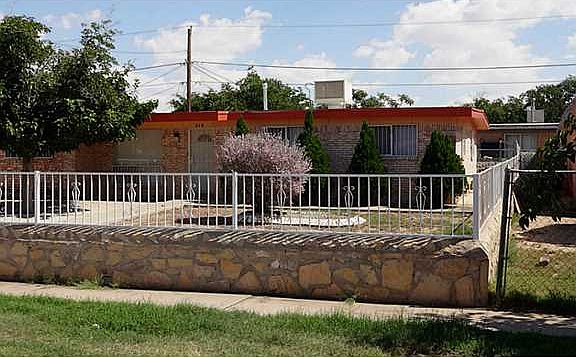 2nd image of 316 Petty Ln