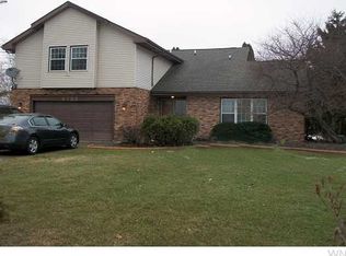 6733 Errick Rd, North Tonawanda, NY 14120