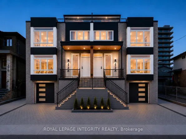 372 Berkley Ave #B, Ottawa, ON K2A 2G7