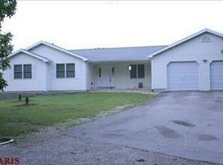 33 Old Log Cabin Trl, Marthasville, MO 63357