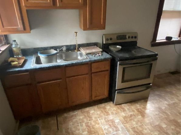 5451 Queens Ave, Saint Louis, MO 63115