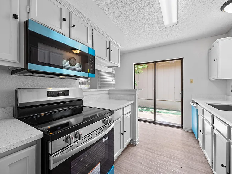 14203 Anita Marie Ln #1 — Photo 5
