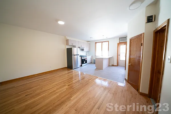 Rented by Sterling Realty Solution Inc | media 1