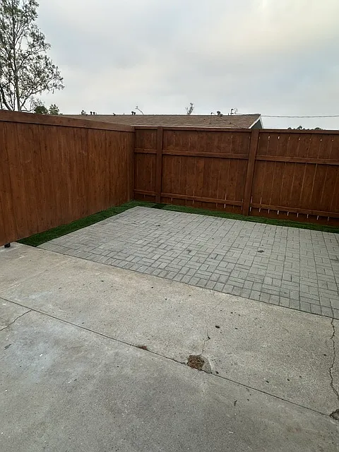 8615 Mellmanor Dr — Photo 3