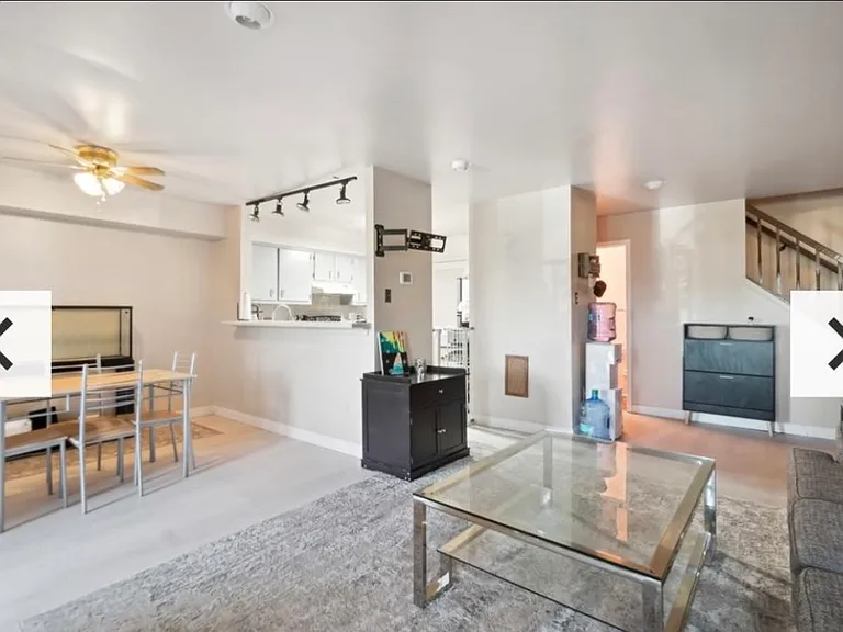 3929 Woodhue Pl — Photo 10