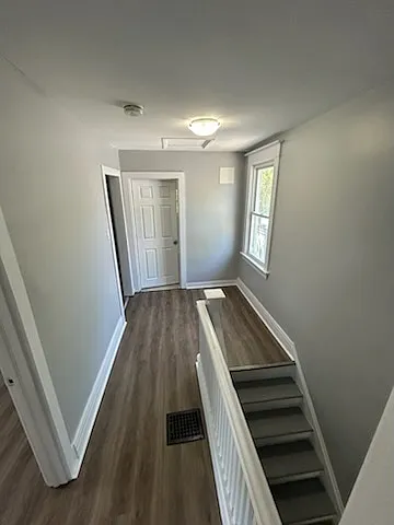 107 Lake Street St. Catharines — Photo 3