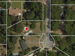 102 Schoonover Dr, Warner Robins, GA 31093