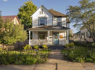 220 E Peck St, Negaunee, MI 49866