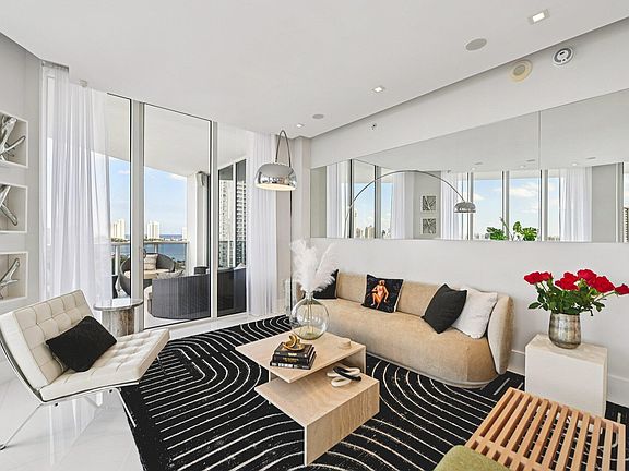 5th image of 4100 Island Boulevard Boulevard #1204