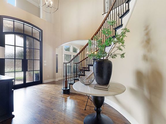 4th image of 7909 Citadel Ct