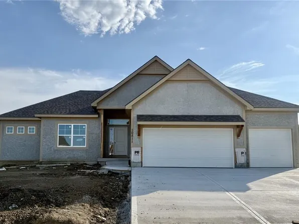 10511 N Highland Pl, Kansas City, MO 64155