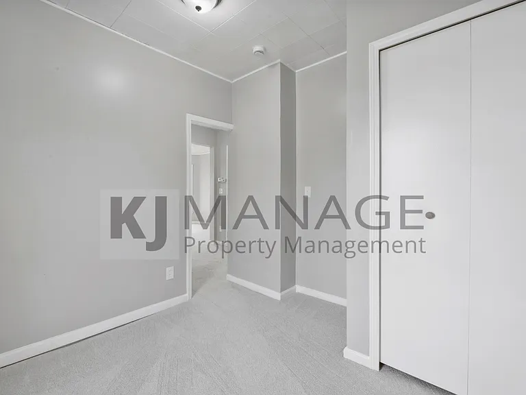 4311 Elizabeth St #4311 — Photo 6