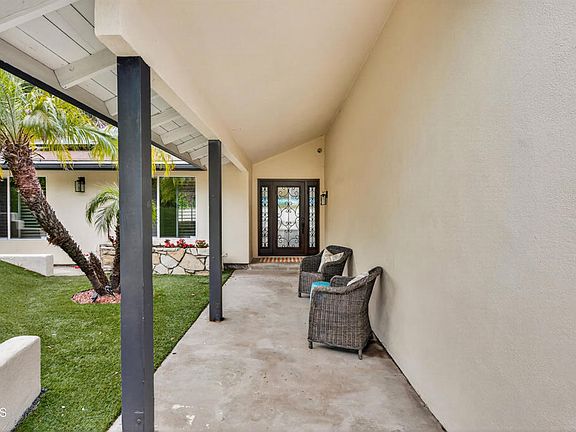 4th image of 9325 La Shell Dr