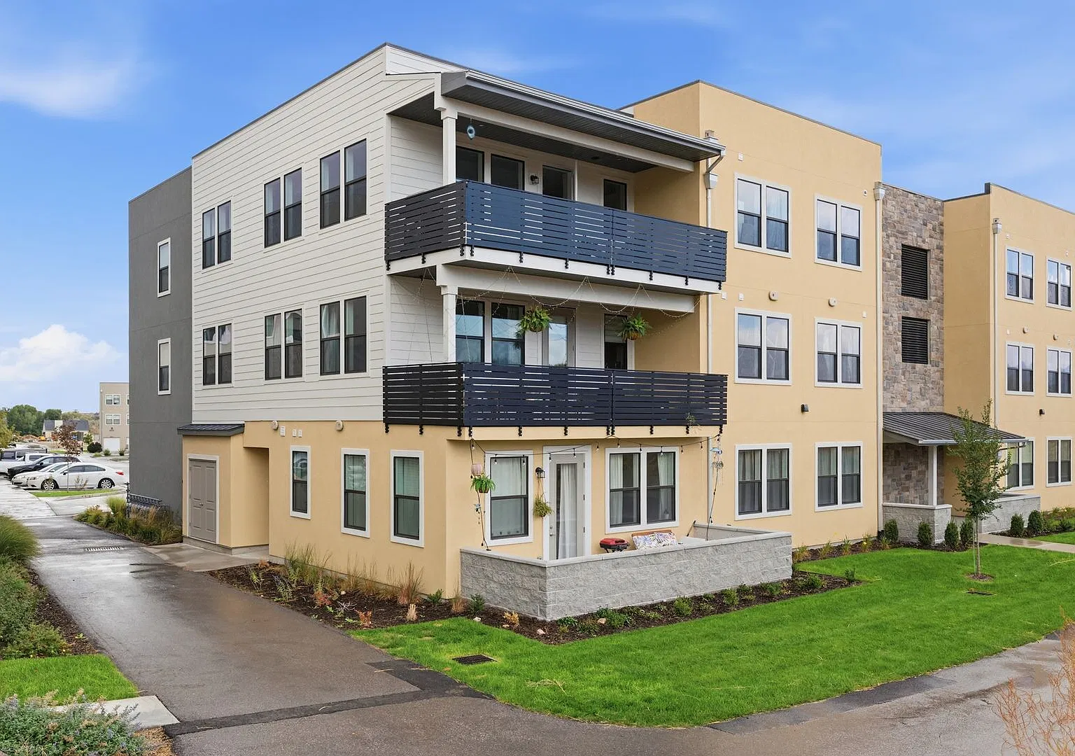 Brand-New 3 Bed / 2 Bath Apartment for Rent in Midvale, UT — Photo 1