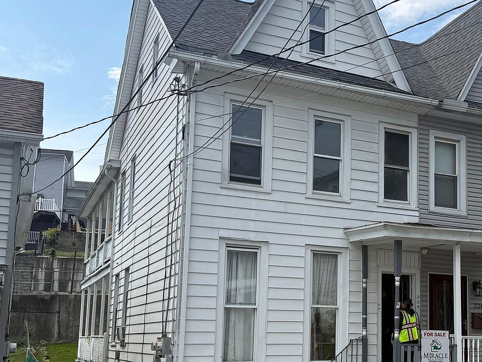 1st image of 224 Pitt St