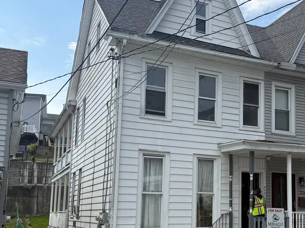 224 Pitt St, Tamaqua, PA 18252