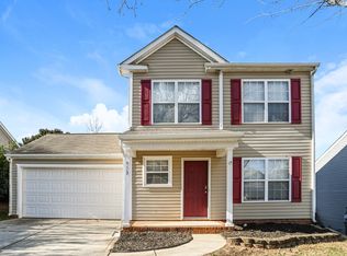 913 River Trail Rd, Lowell, NC 28098