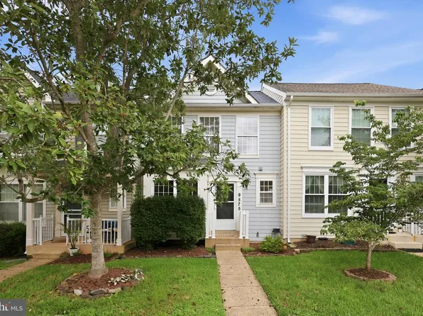 9575 Scales Pl, Bristow, VA 20136