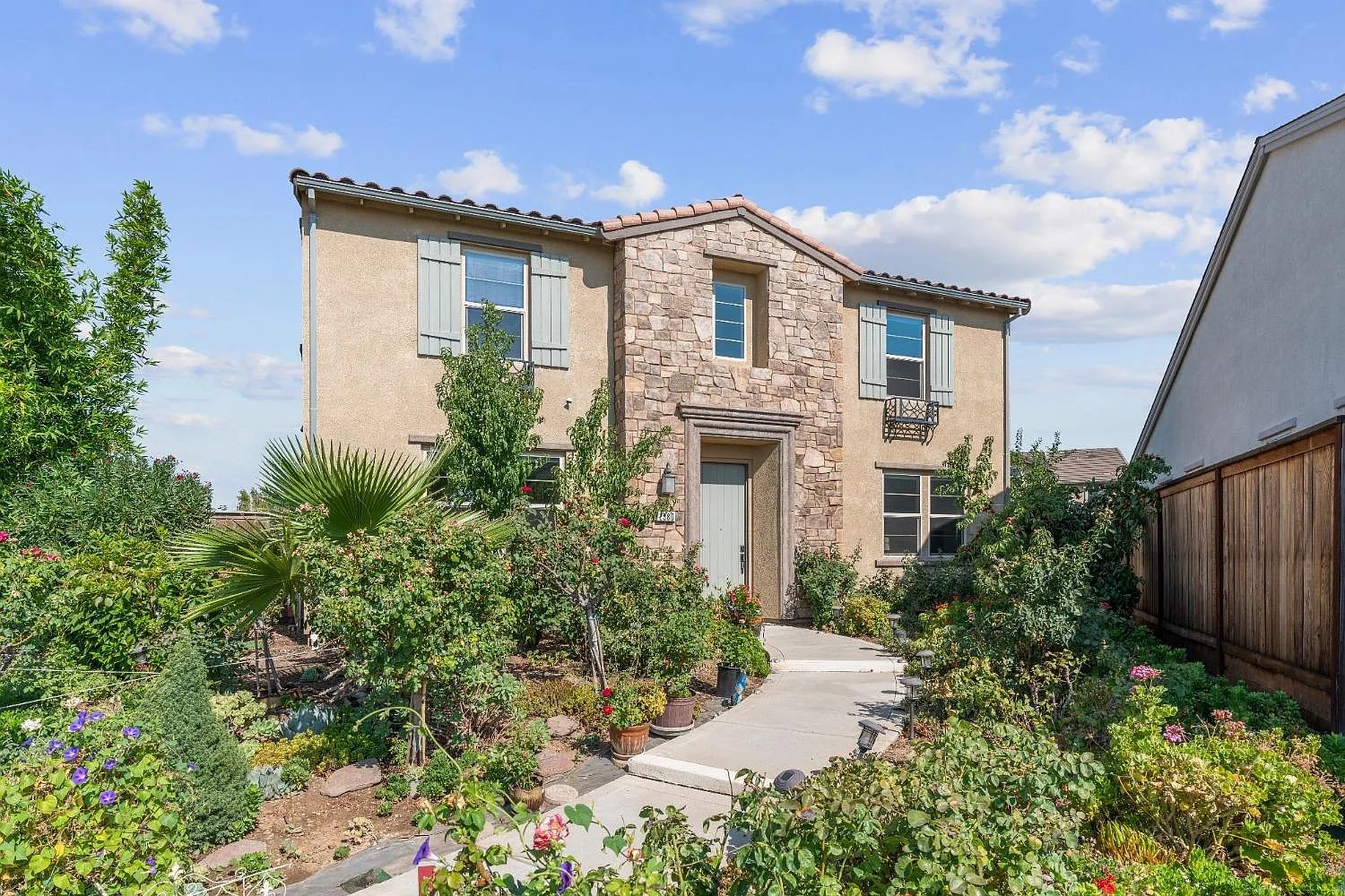 2380 Breton Dr photo 1