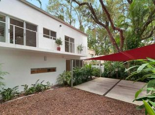 3655 N Bayhomes Dr, Miami, FL 33133
