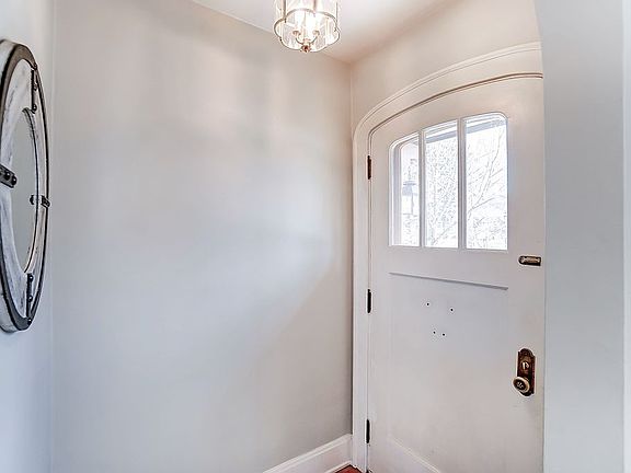 2nd image of 3624 Erie Ave