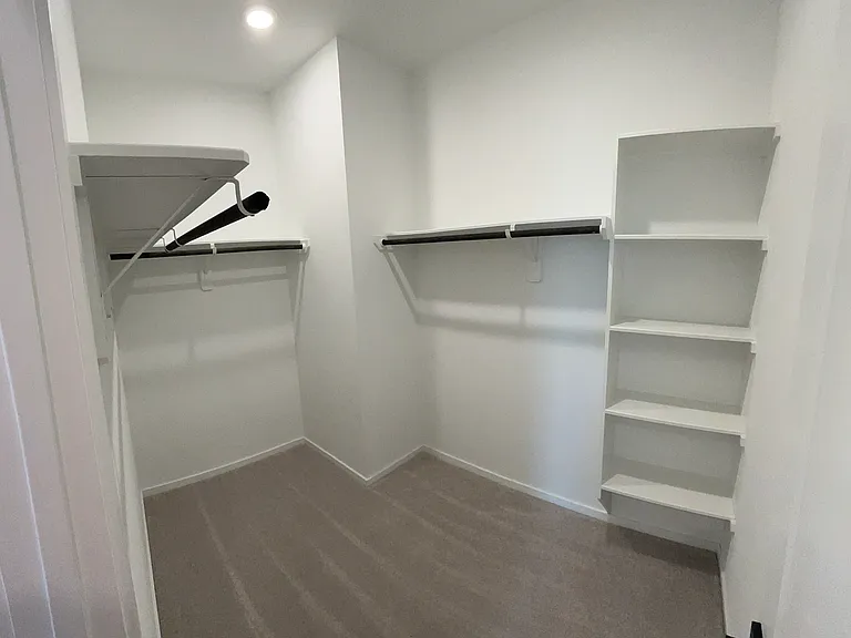 2613 Lago Costa Dr — Photo 15