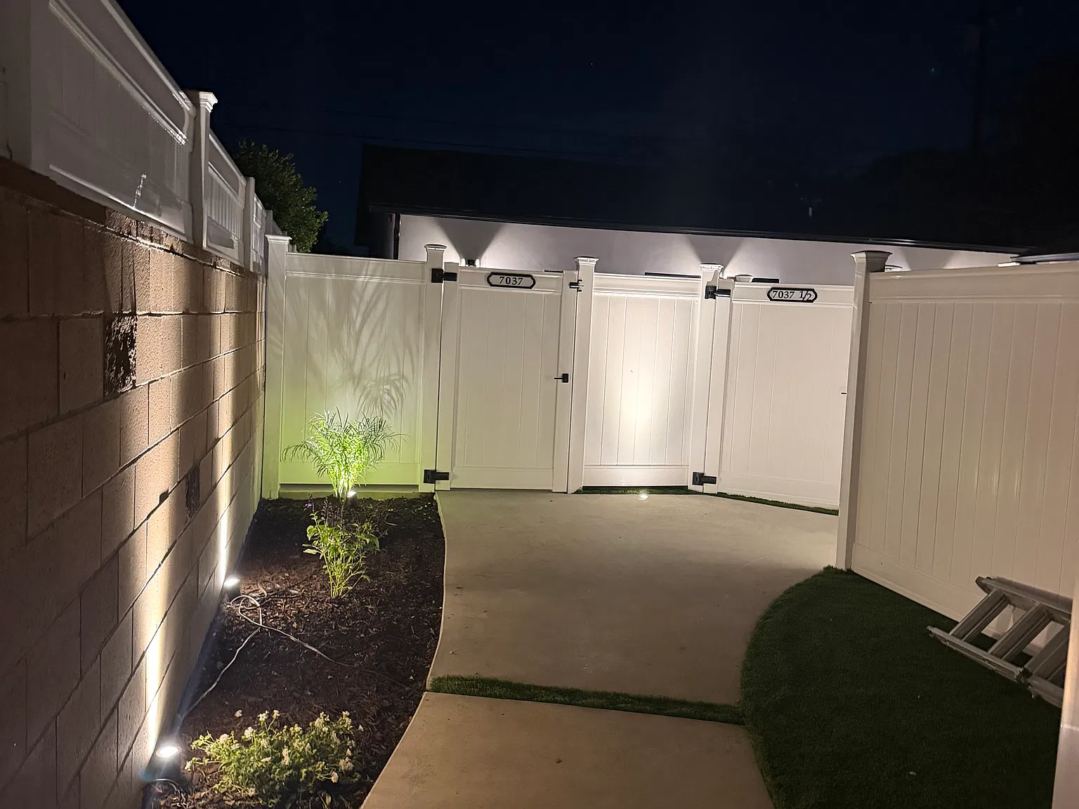 7039 Quartz Ave — Photo 3