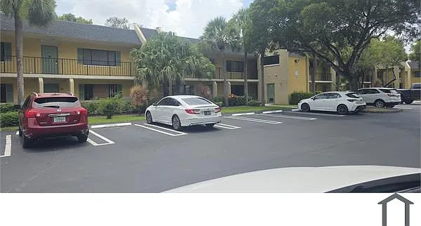 2 bed, 921 sqft, $2,275 — Photo 4